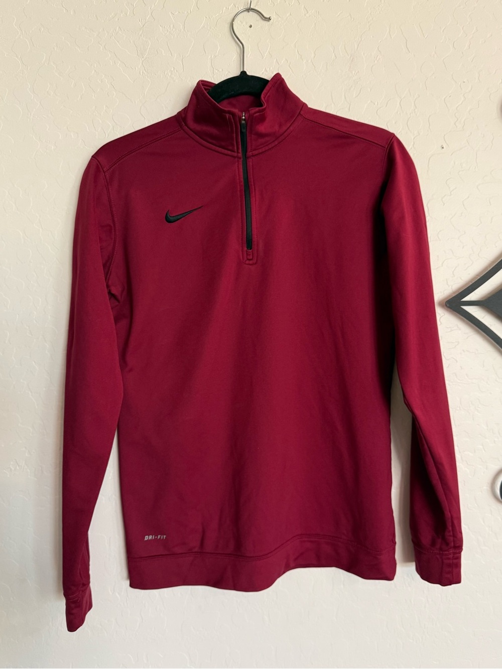 NIKE Women's Dri-FIT 1/2 Zip Pullover Maroon Red Size Small